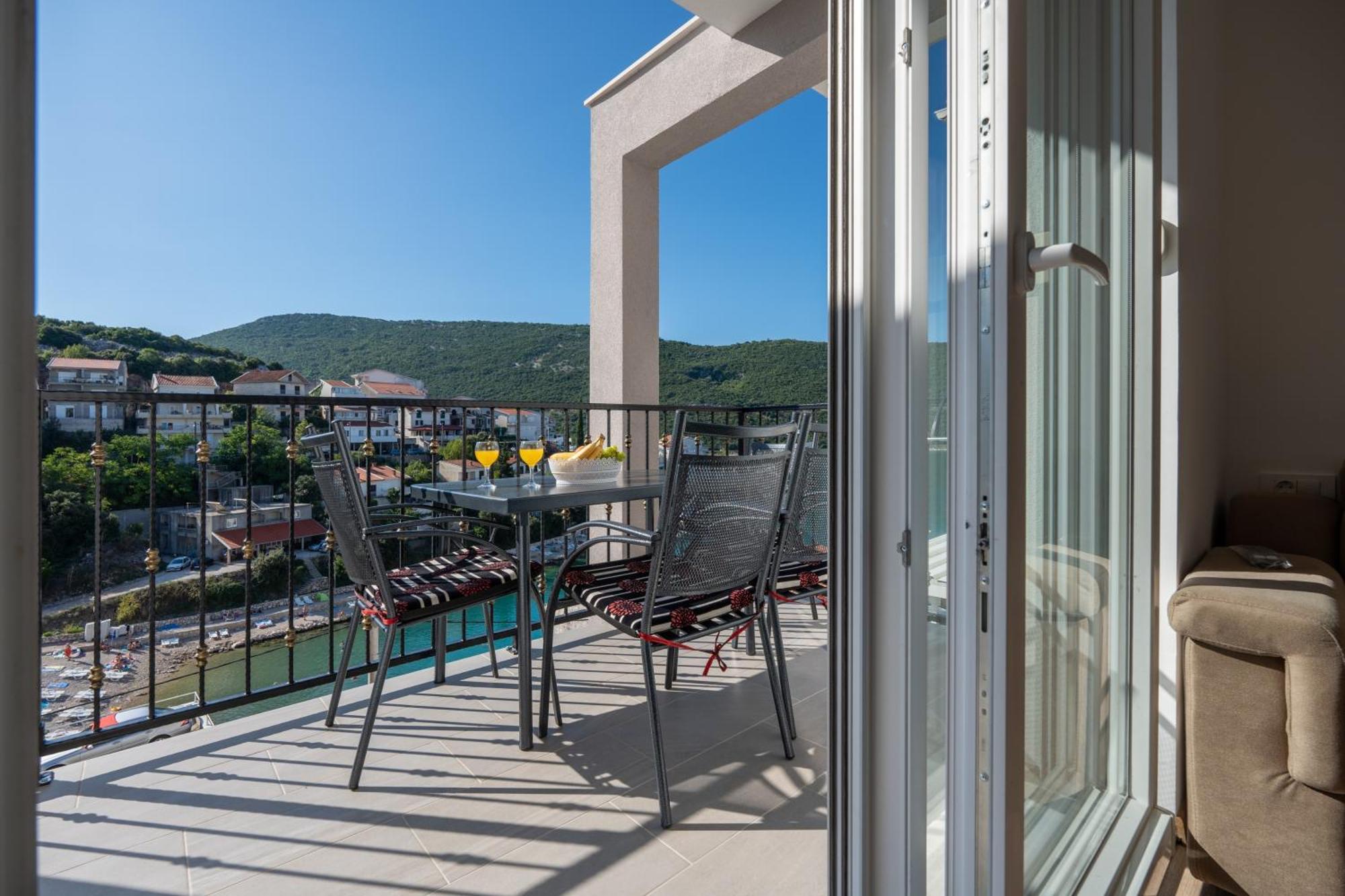 Apartments Budes Neum Phòng bức ảnh